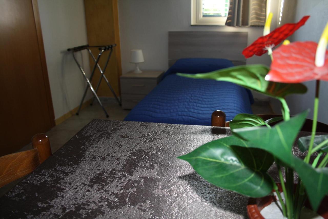 B&B Borgo Pileri Mazzarino Екстер'єр фото