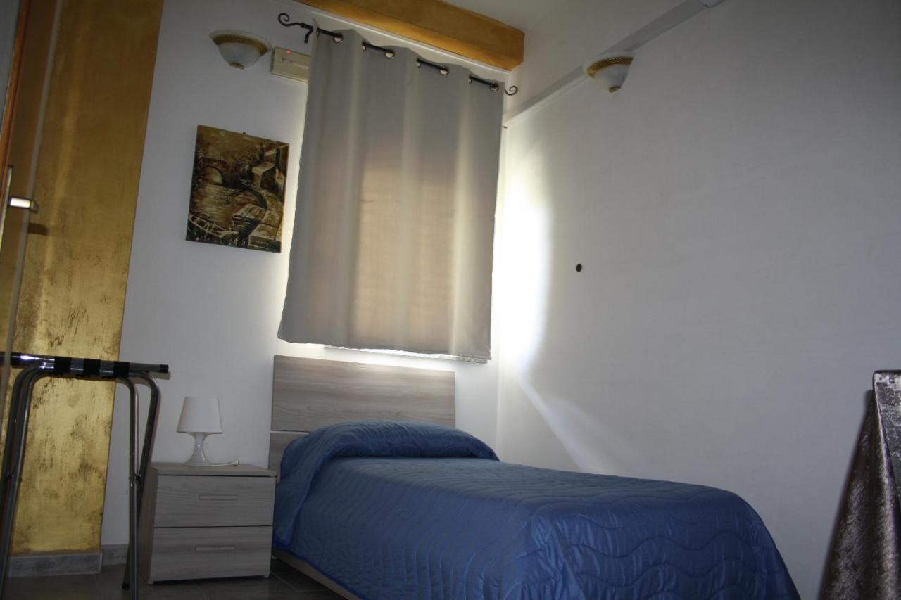 B&B Borgo Pileri Mazzarino Екстер'єр фото